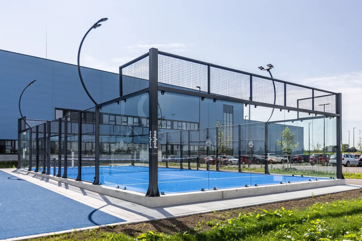 thi-cong-san-padel-dep.jpg
