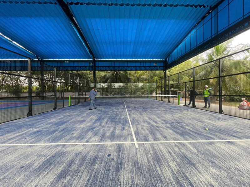 thi-cong-thuc-te-san-padel.jpg